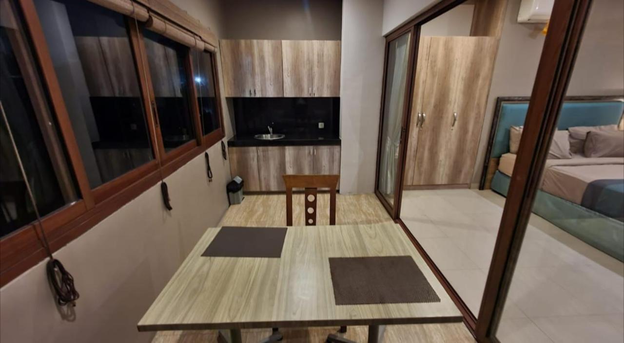 Puri Sabina Bed & Breakfast Jimbaran Exterior foto